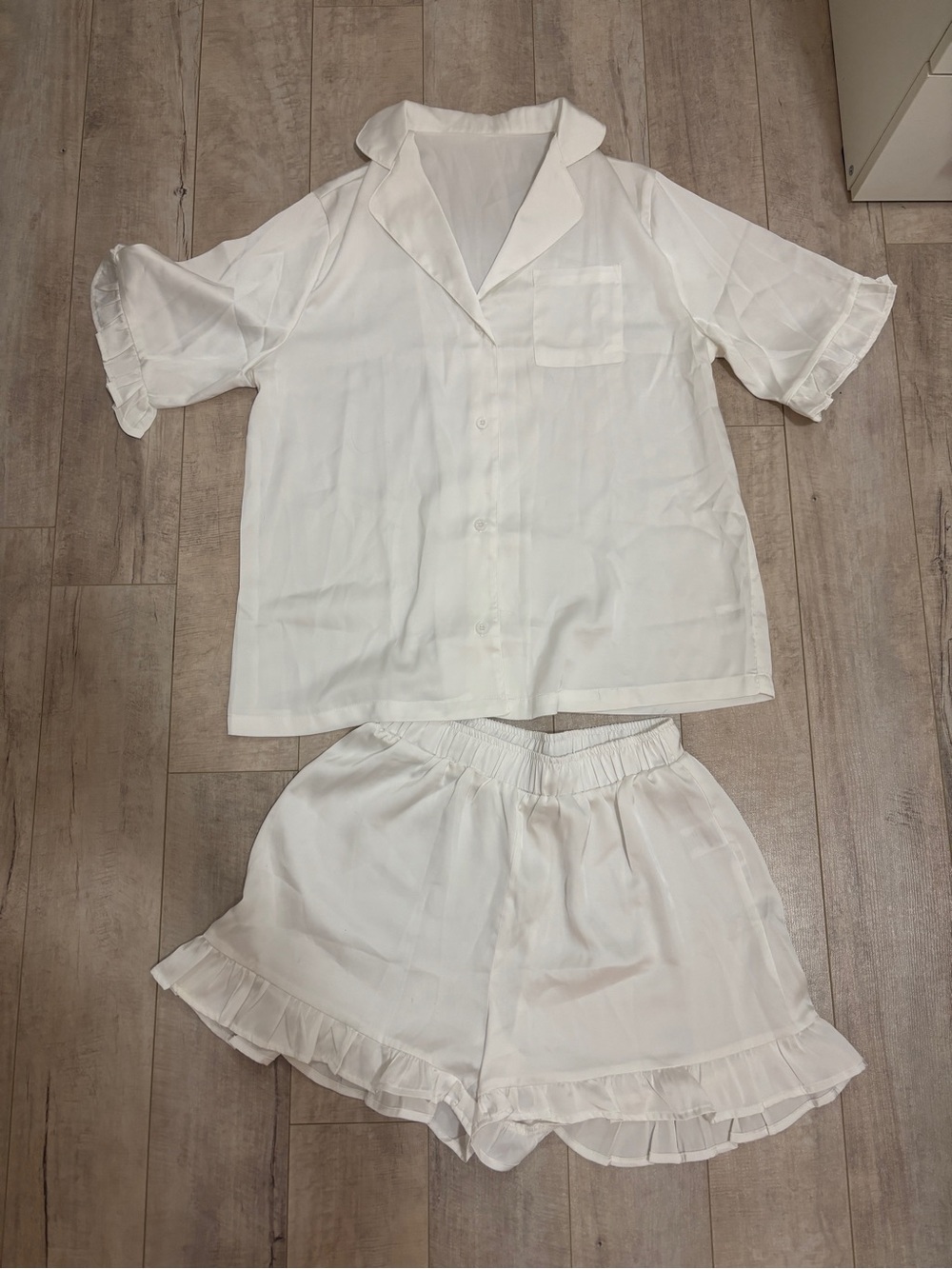 Women’s White Ruffle Short Pajama Set